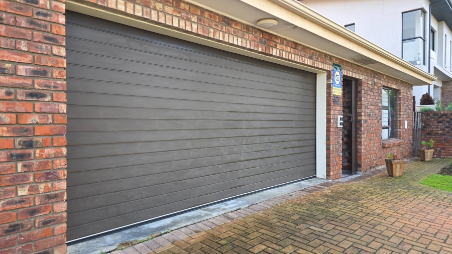 4 Bedroom Property for Sale in Hartenbos Heuwels Western Cape